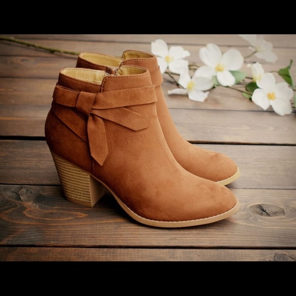 Elegant Side bow stacked heel Bootie - Picture 6 of 7